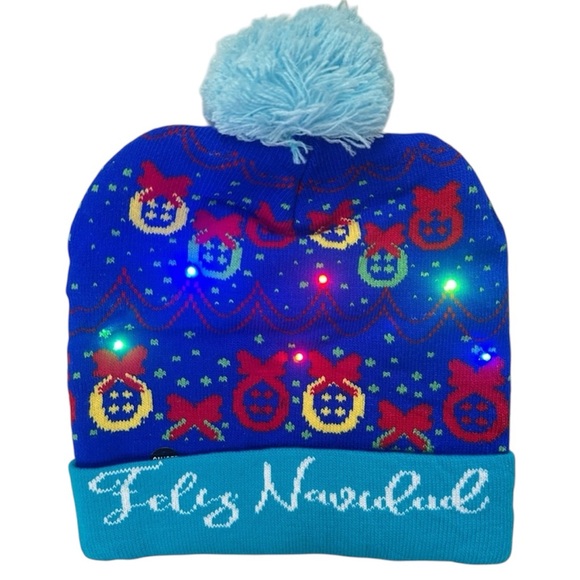New LED Christmas Winter Beanie With Pom Pom And 3 Flashing Modes - Picture 1 of 6